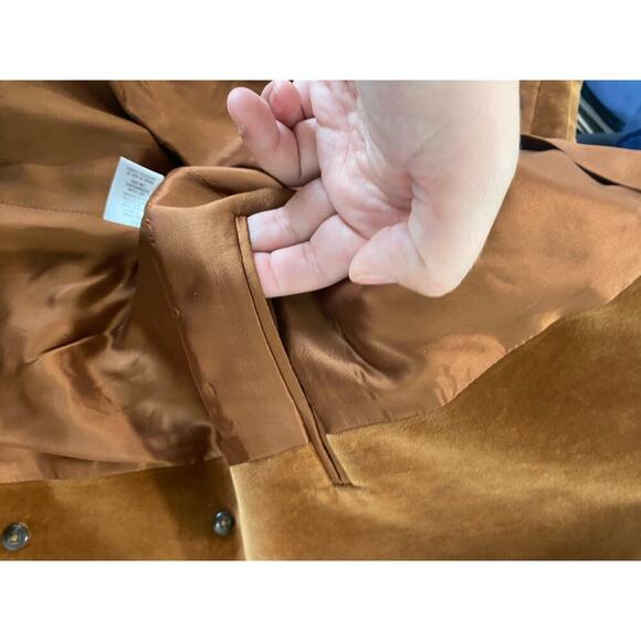 Nili Lotan Francine Velvet Jacket in Caramel - Picture 11 of 13